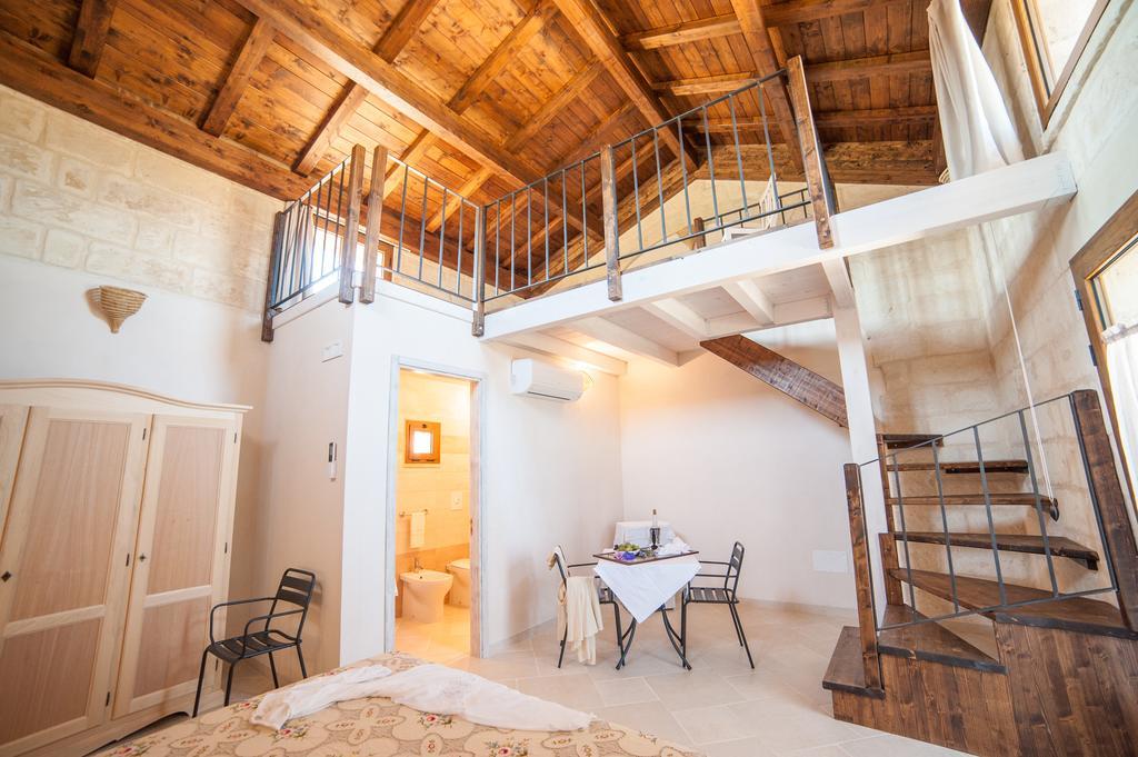 Agriturismo La Palascia Masseria Agreste Otranto Ruang foto